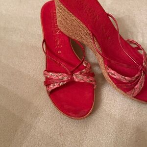 Sandal wedge heel